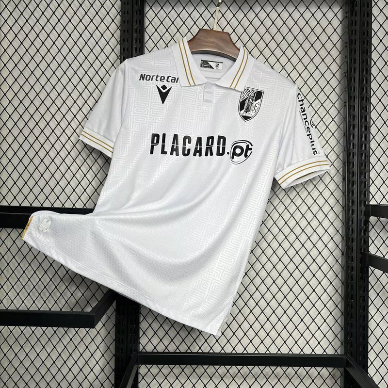 VITÓRIA DE GUIMARÃES 1.º EQUIPAMENTO 24/25